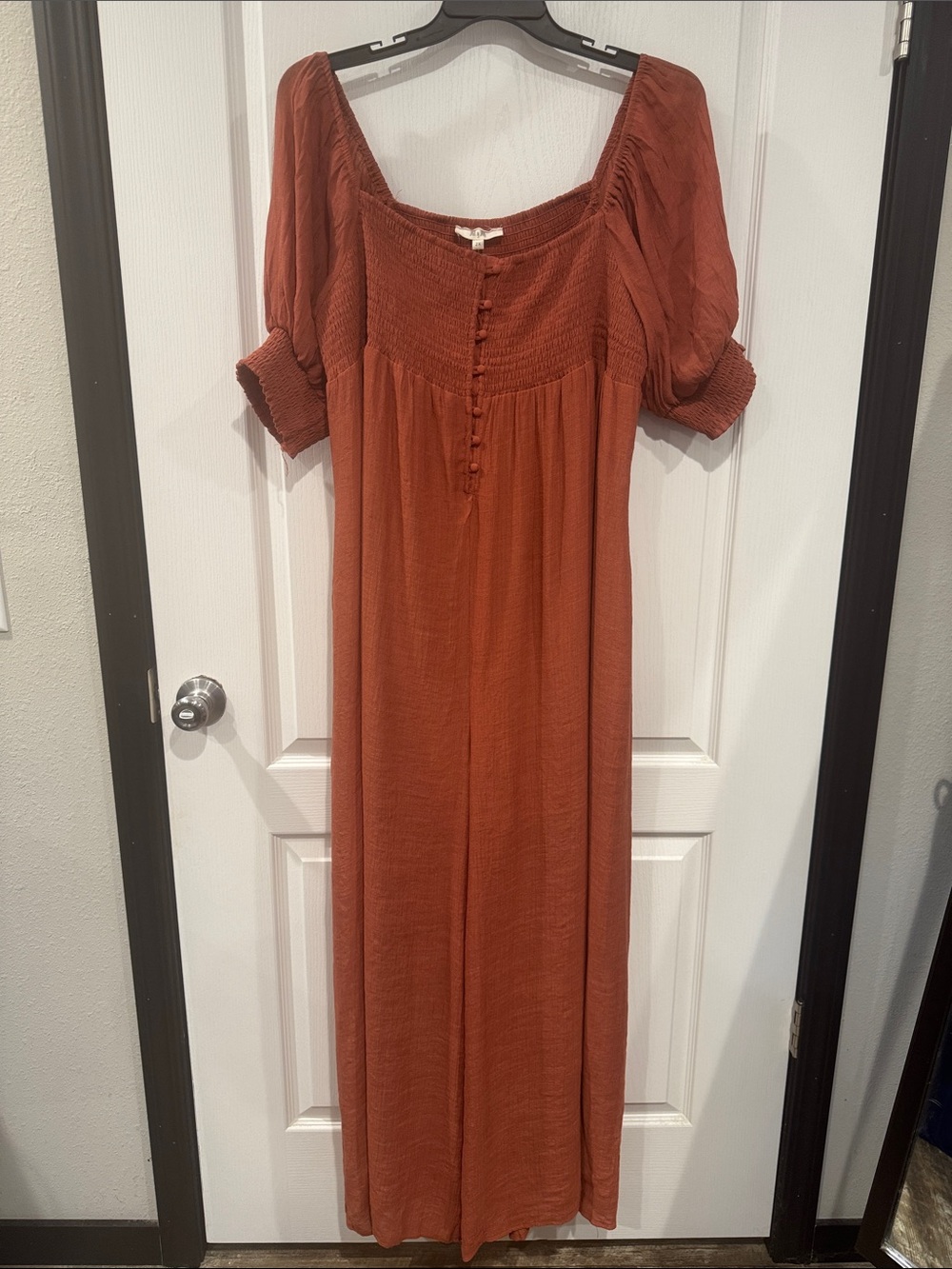 Flowy Jumpsuit with Pockets and Puff Sleeves
